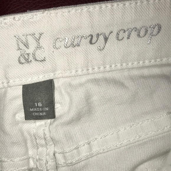 Capris - Picture 4 of 4